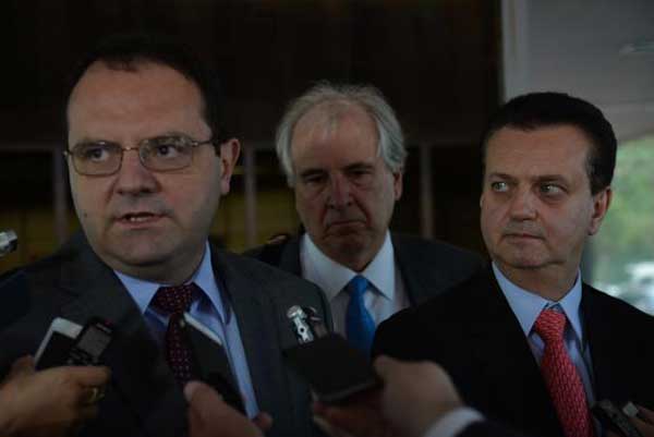 politica-ministro-nelson-ba