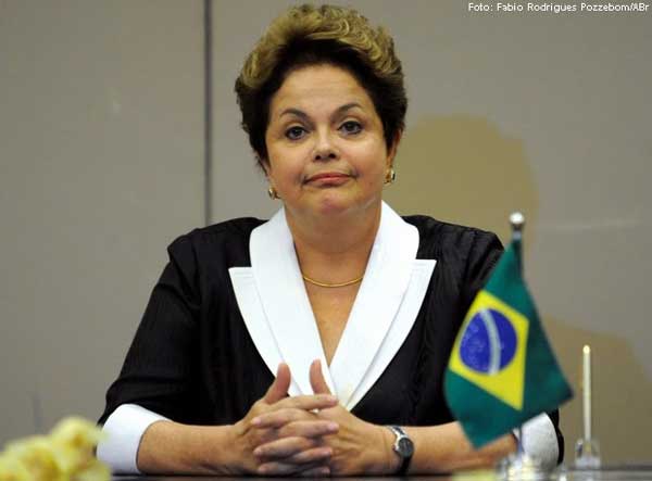 politica-dilma-veta-fator-p