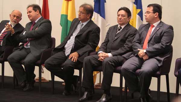 politica-wilker=forum-24-07