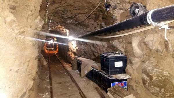 mundo-tunel-mexico-eua-23-1