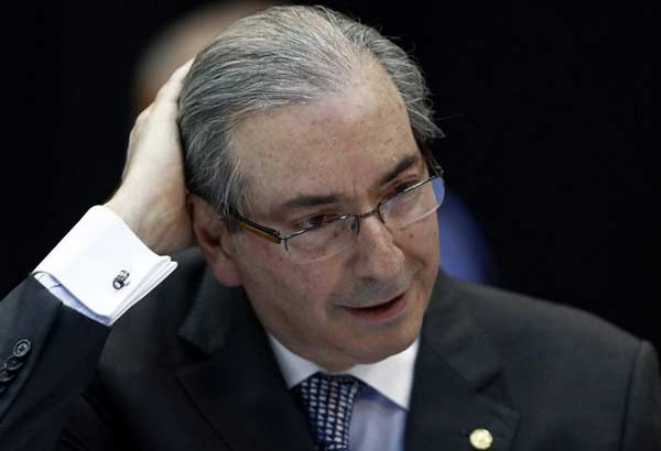 politica-cunha-bloqueio-rec