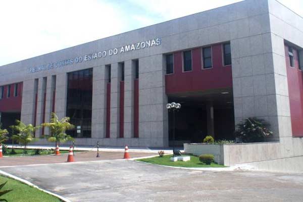 politica-tce-am-curso-05-11