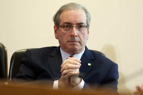 politica-cunha-sigilo-banca
