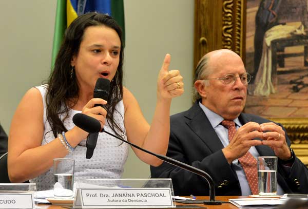 politica-janaina-reale-28-0