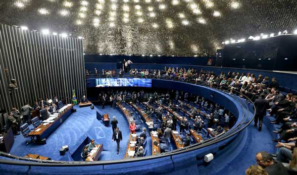 Senado-reta-final