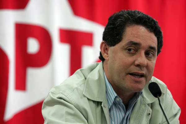 politica-paulo-ferreira-reu