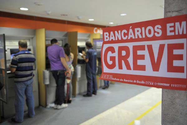 economia-bancarios-greve-02
