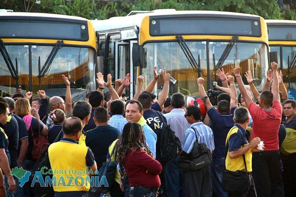 cidade-greve-onibus-manaus