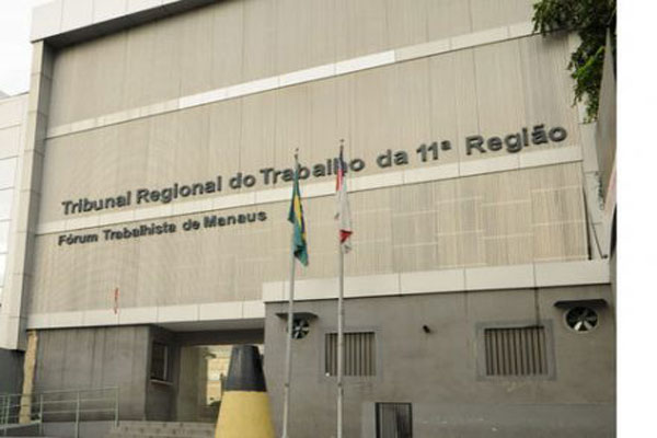 politica-trabalhistas-vigil