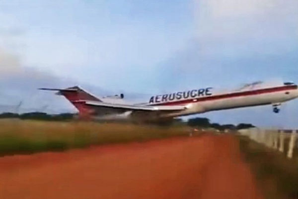 mundo-aviao-cai-colombia-21