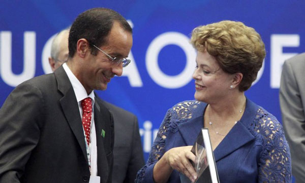 politica-marcelo-dilma-09-0