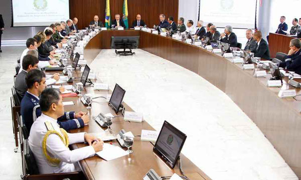 politica-temer-ministros-in