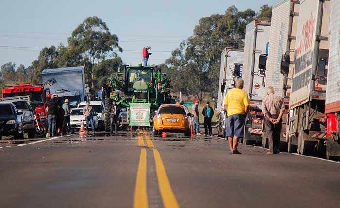 greve-caminhoneiros