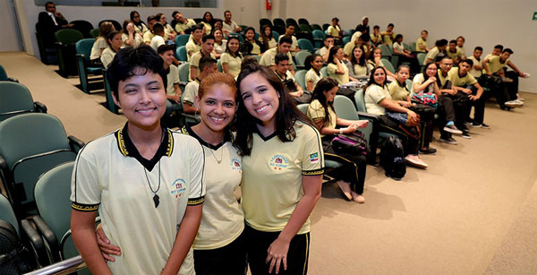 16_PARLAMENTO-JOVEM_ESCOLA-ESTADUAL-RUY-ALENCAR-(HF)