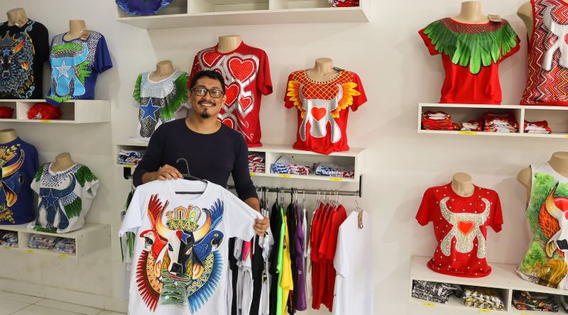 AMAZONASTUR_artistas antecipam produção de acessórios e adereços para atender alta demanda em 2024_Irlan Carvalho