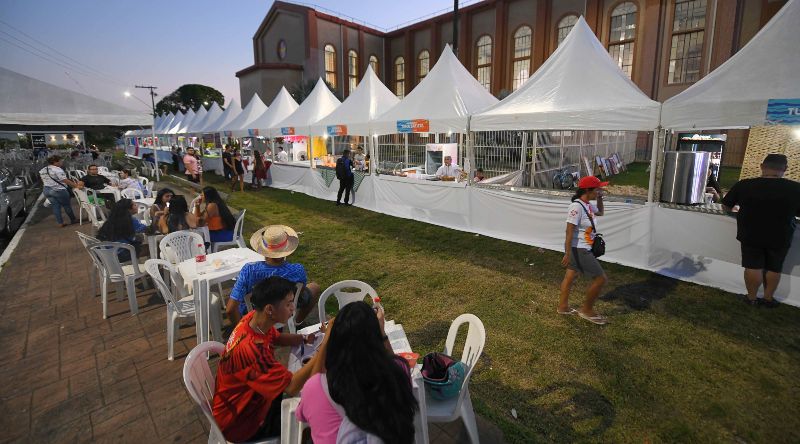 PRAÇA_GASTRONOMICA 2