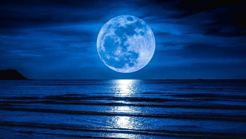 super-lua-azul
