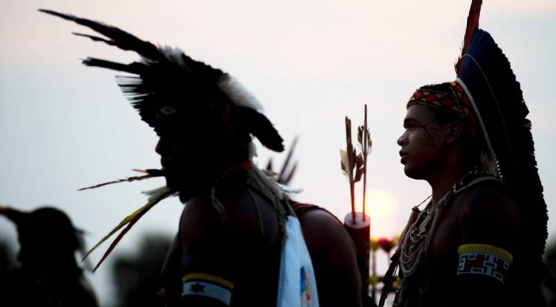 INDIGENAS (1)