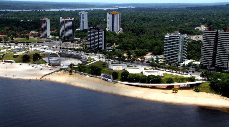 Praia-da-Ponta-Negra-Manaus