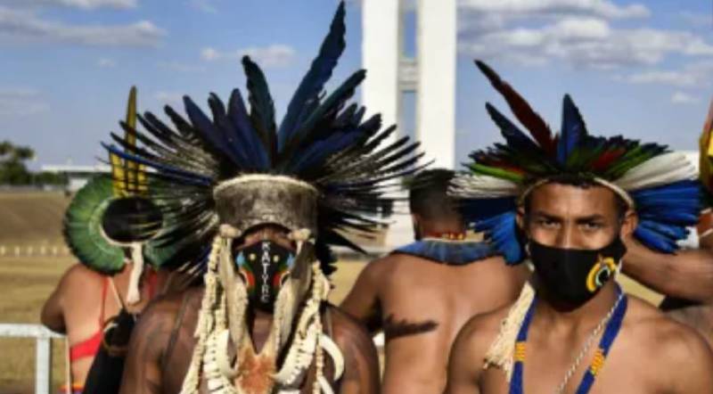 indigenas