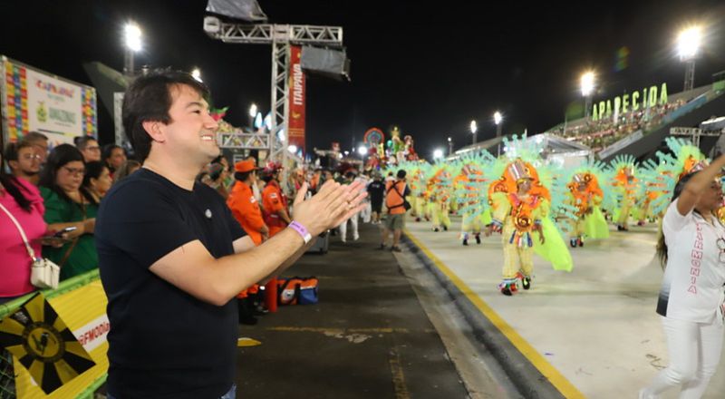 desfiles-das-escolas-de-samba
