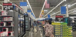Projeto de lei de Trump pode falir supermercados menores nos EUA