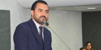 STJ afasta governador bolsonarista do Tocantins por desvio de dinheiro publico