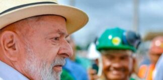 Lula e comitiva chegam a Manaus na manhã de hoje