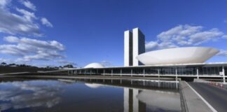 Senado aprova isenção de Imposto de Renda para quem ganha até R$ 5 mil por mês