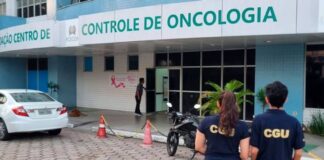 Operação na saúde e licenças simultâneas elevam clima de tensão no governo do Amazonas