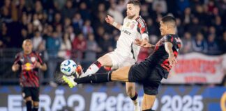 Após tropeço, Flamengo recebe o Bragantino para defender liderança