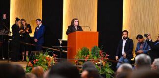 Presidente do TCE-AM destaca conhecimento na abertura do ano letivo da ECP