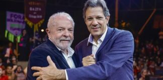 Haddad lança pré-candidatura em sindicato histórico do ABC ao lado de Lula