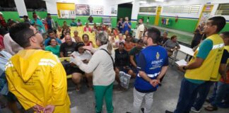Prefeitura de Manaus mobiliza força-tarefa para atender famílias após maior chuva desde 2020