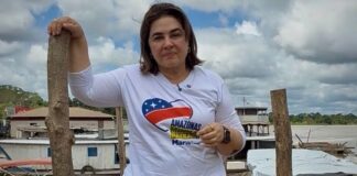 Pauini enfrenta abandono e isolamento por falta de porto, diz professora Maria do Carmo