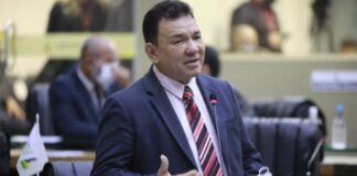 Tony Medeiros anuncia pré-candidatura e reforça aliança com David Almeida