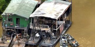 Operação inutiliza 50 dragas e apreende armas, combustível e mercúrio no Alto Solimões
