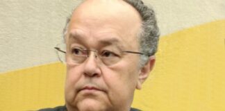 Silas Câmara recebe intimação do Tribunal de Contas por envolvimento em débitos judiciais