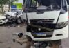 Acidente entre três veículos deixa feridos na Avenida Laguna