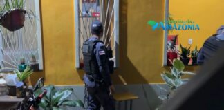 Pai aciona a polícia para resgatar filha impedida de deixar residência no bairro Tancredo Neves