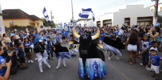 Caprichoso celebra 40 anos da Tarde Alegre Infantil com sucesso do Boizinho de Rua