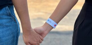 Polícia reforça orientações para proteger crianças e adolescentes durante o Festival de Parintins
