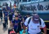 Delegação de Parintins desembarca em Manaus com mais de 160 pessoas para o 47° JEAs