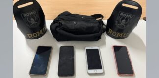 Romu recupera celulares roubados e conduz mulher por receptação em estação de ônibus