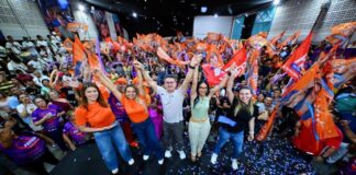 Ao lado de David, Katy Feitoza reúne 1,5 mil pessoas em lançamento de candidatura