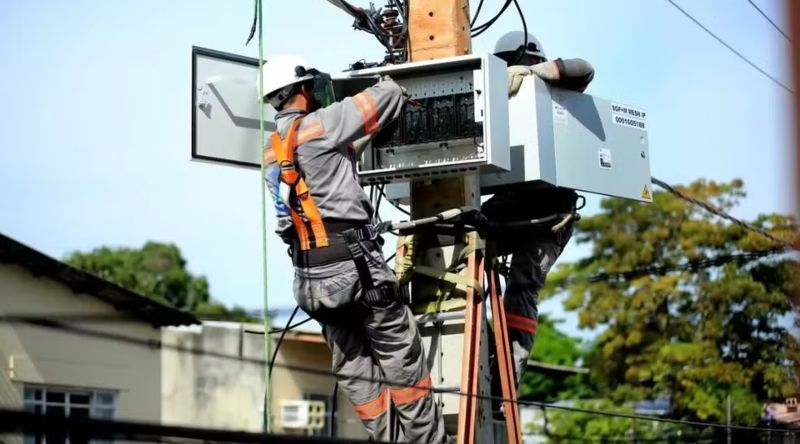 Bairros de Manaus sem energia