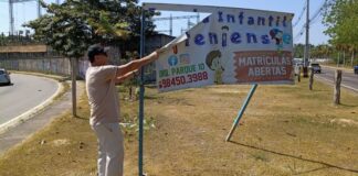 Publicidade irregular é removida de área pública no Parque 10 de Novembro