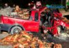 Motorista morre e duas pessoas ficam feridas após picape bater em caminhão na AM-010