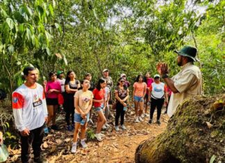 Trilha “Clima e Saúde” reúne jovens do NUCA em ação de educação ambiental em Parintins