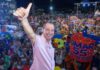 Omar Aziz visita obras e reúne multidões em Tefé e Alvarães